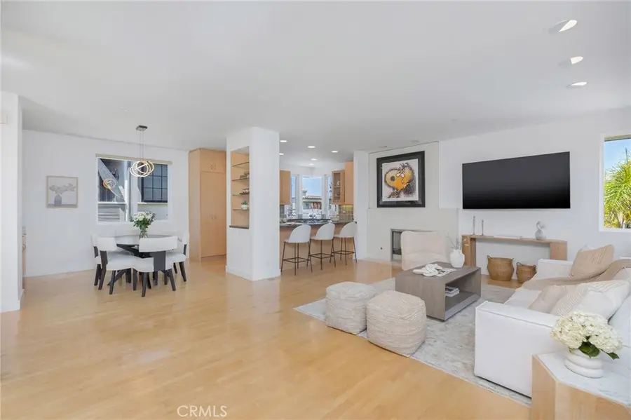 2303 Vista Drive, Manhattan Beach, CA 90266 - #2