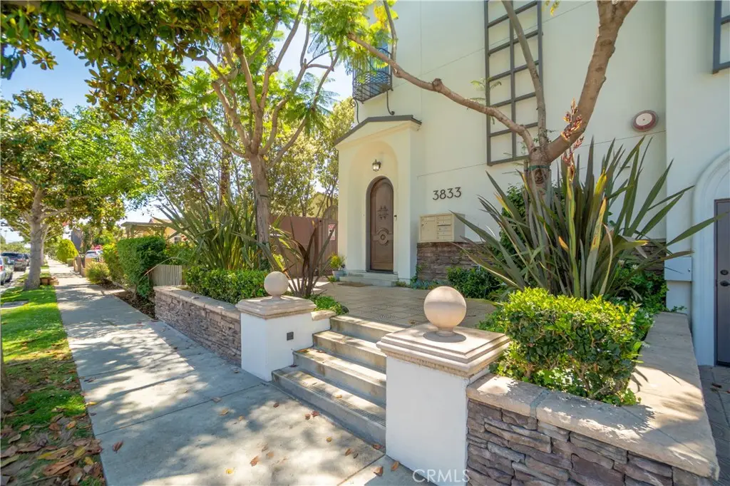 3833 Huron Ave. #1, Culver City, CA 90232 - #1