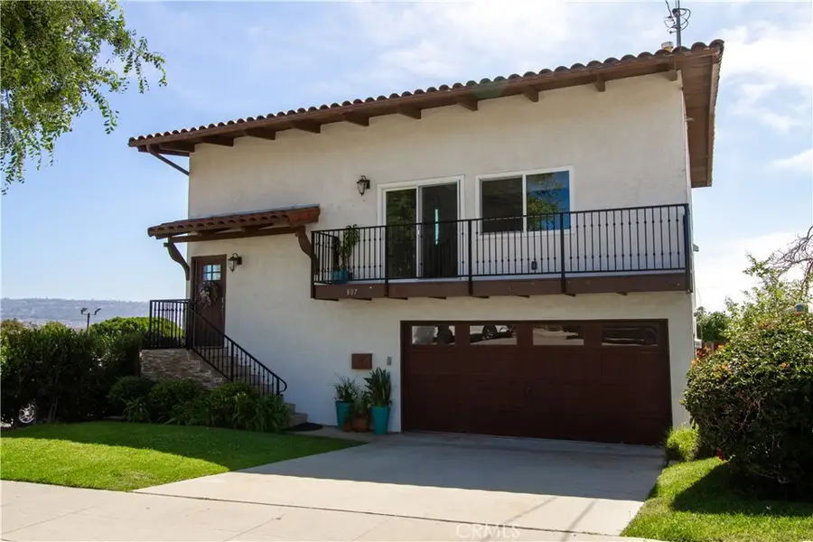 807 El Redondo Avenue, Redondo Beach, CA 90277 - #2