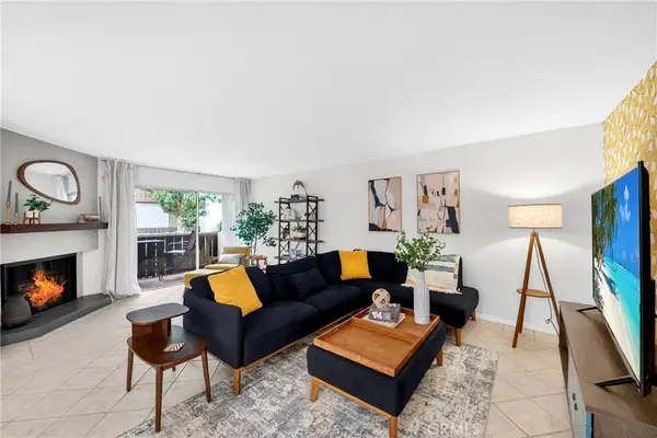 15020 Victory Boulevard #104, Van Nuys, CA 91411