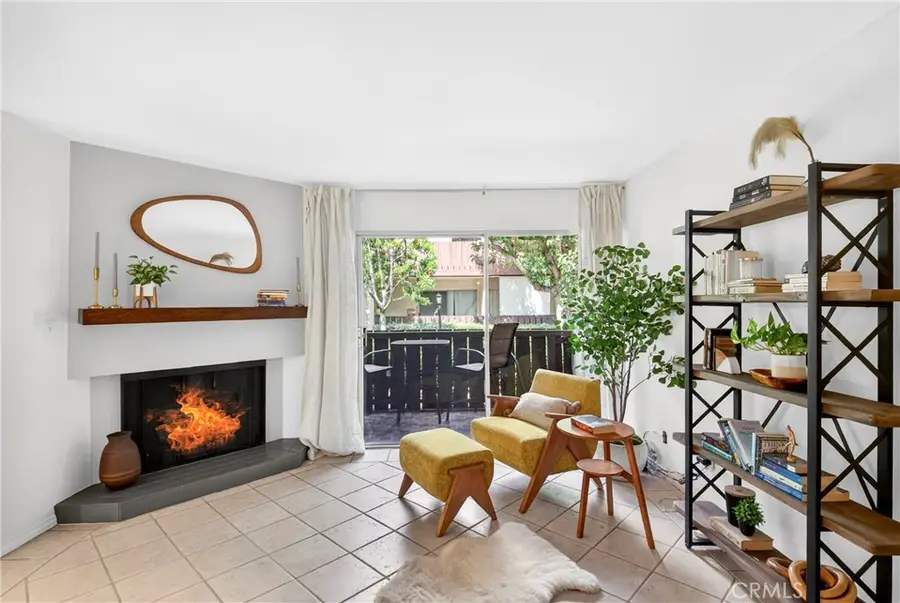15020 Victory Boulevard #104, Van Nuys, CA 91411 - #2