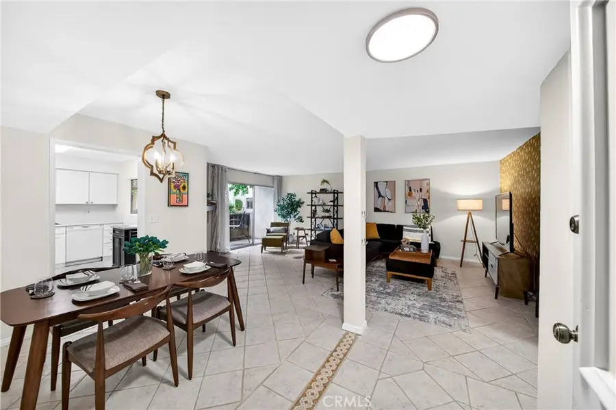 15020 Victory Boulevard #104, Van Nuys, CA 91411 - #3