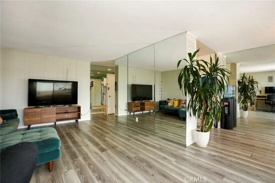 855 Victor Avenue #203, Inglewood, CA 90302 - #3