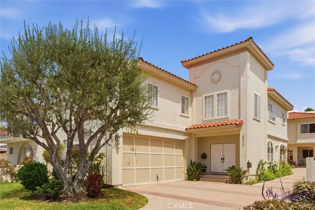 2217 A Clark Lane, Redondo Beach, CA 90278 - #1
