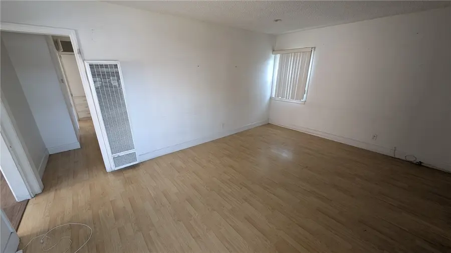 12814 Doty Avenue, Hawthorne, CA 90250 - #2