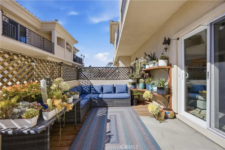 2142 Washington, Torrance, CA 90501 - #3