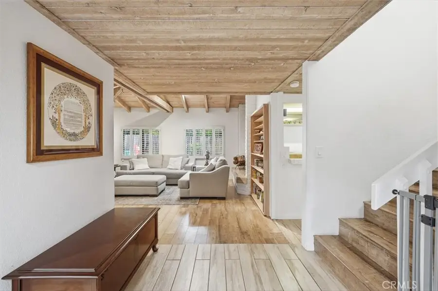 4801 Gloria Avenue, Encino, CA 91436 - #3