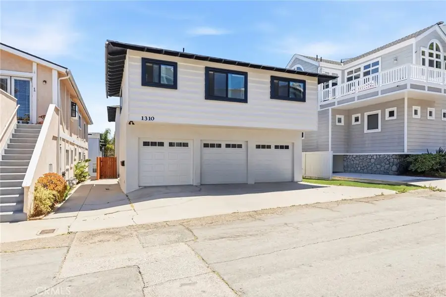 1310 Loma Drive, Hermosa Beach, CA 90254 - #2