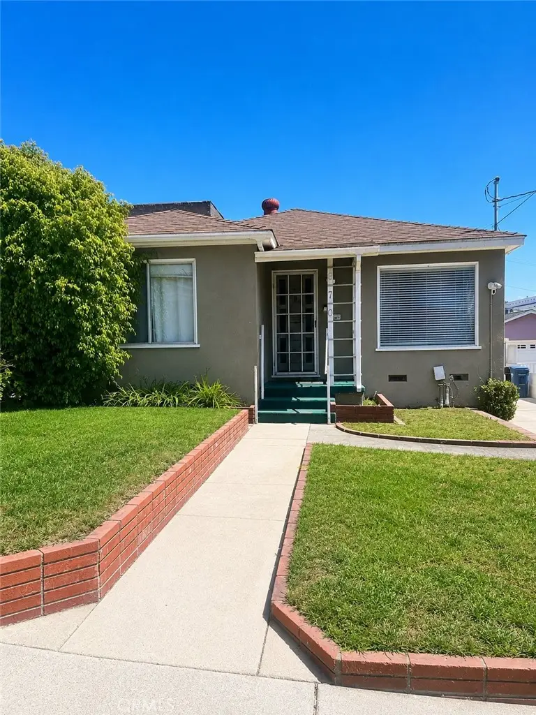 670 6th, Hermosa Beach, CA 90254 - #2