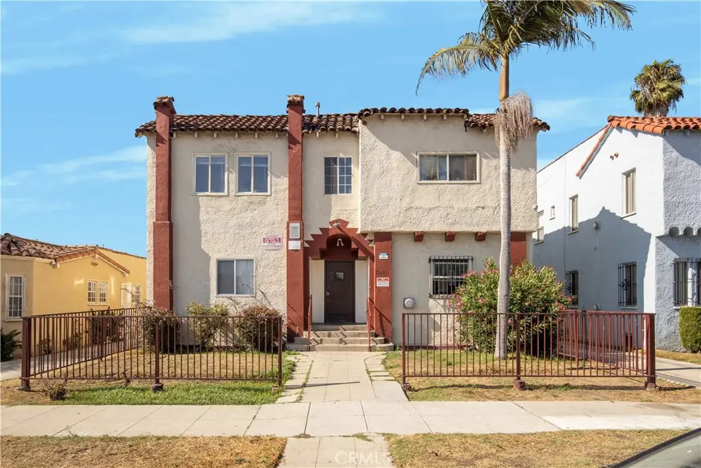 1103 W 64th Street, Los Angeles, CA 90044 - #1