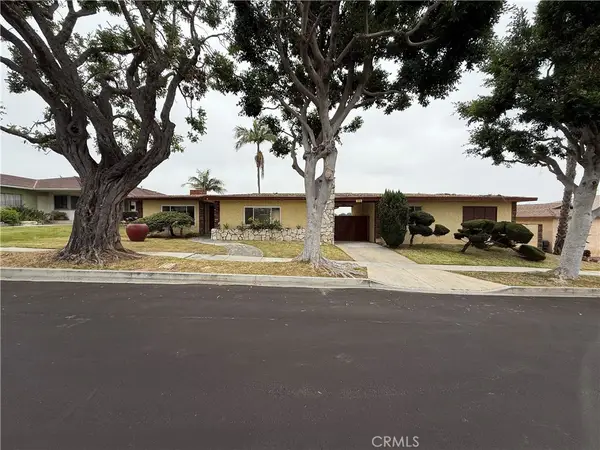 2401 W 102nd Street, Inglewood, CA 90303