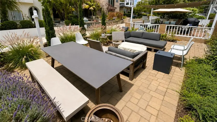 424 9th Street, Manhattan Beach, CA 90266 - #2