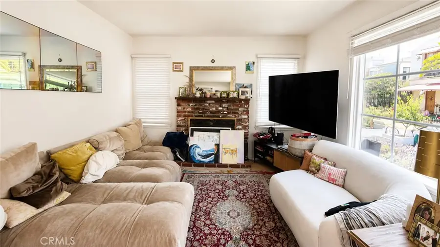 424 9th Street, Manhattan Beach, CA 90266 - #3