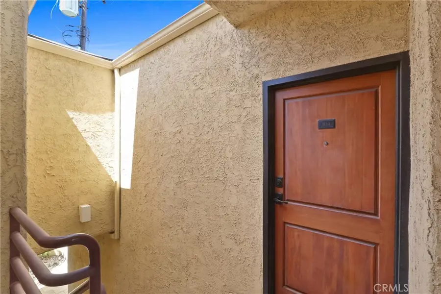 1731 Colby Avenue #104, Los Angeles, CA 90025 - #2