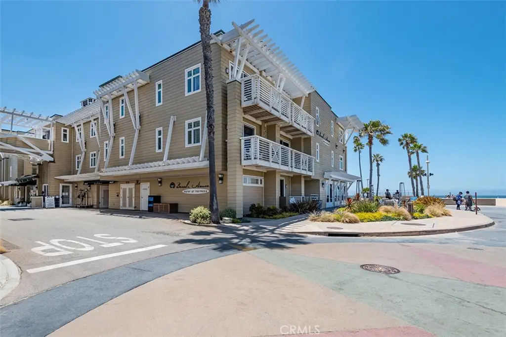 1300 The Strand #201, Hermosa Beach, CA 90254 - #1