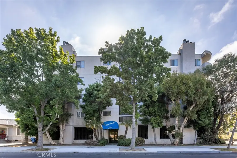 726 Elm Avenue #404, Long Beach, CA 90813 - #2