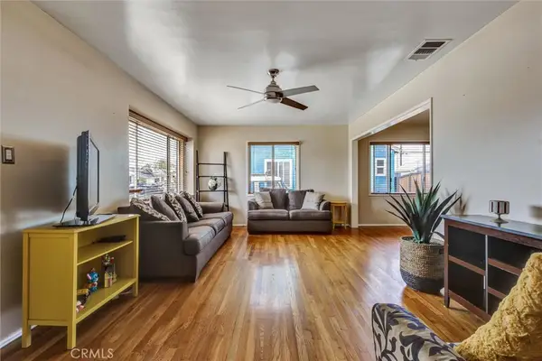 4238 Deeboyar Ave, Lakewood, CA 90712