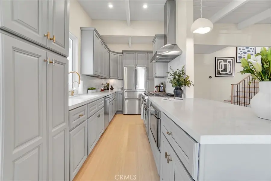 3313 Pacific, Manhattan Beach, CA 90266 - #3