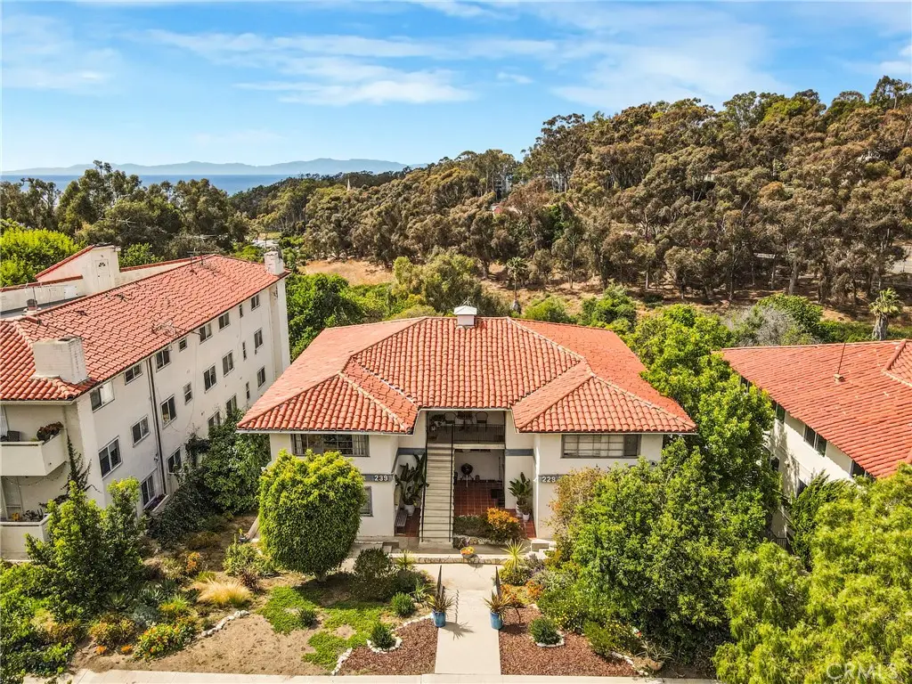229 Palos Verdes Dr W, Palos Verdes Estates, CA 90274 - #1