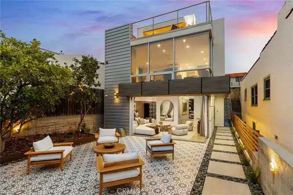 2434 Manhattan Avenue, Hermosa Beach, CA 90254