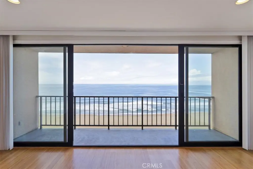 721 Esplanade #403, Redondo Beach, CA 90277 - #1