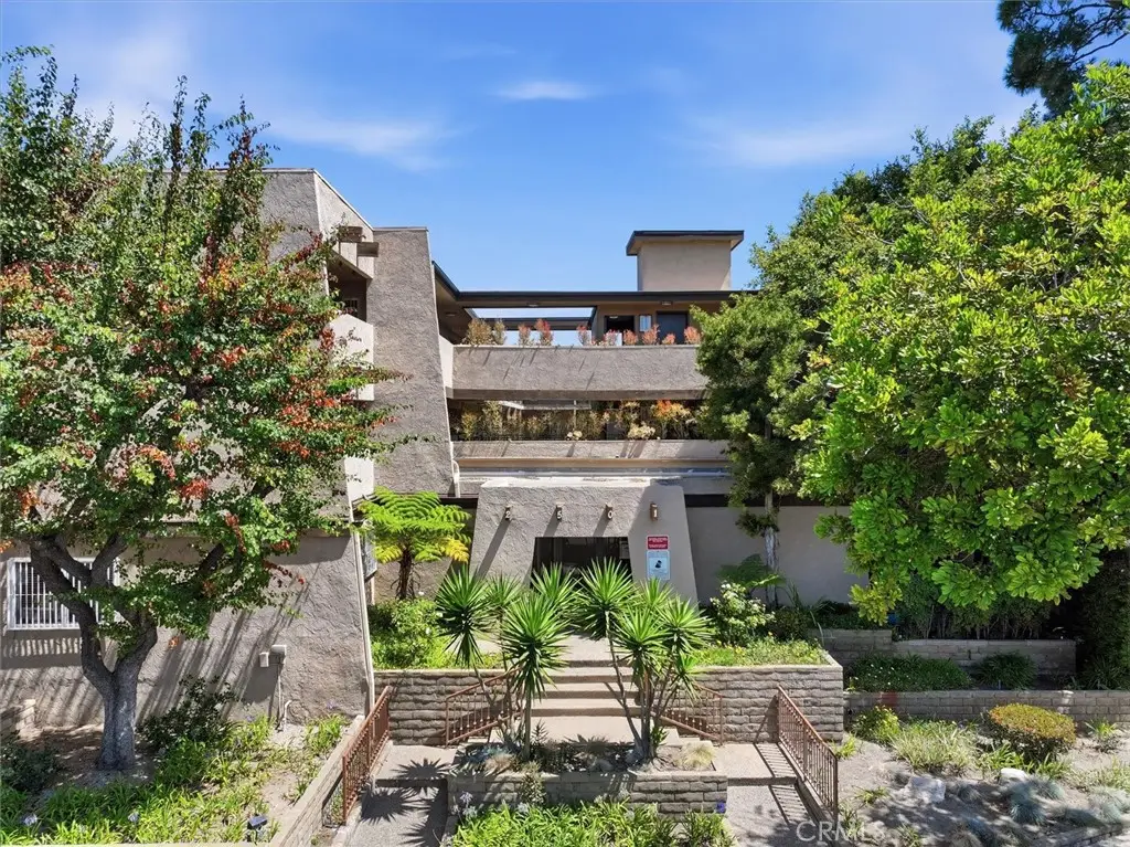 2501 W Redondo Beach #321, Gardena, CA 90249 - #1