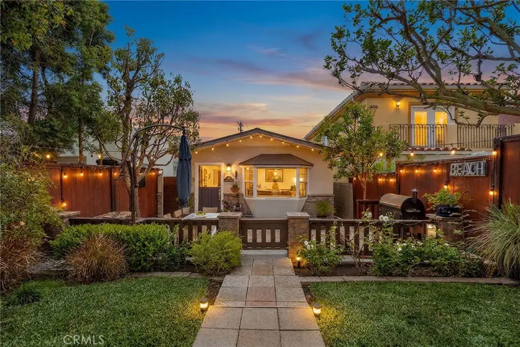 608 Rosecrans Avenue, Manhattan Beach, CA 90266 - #1