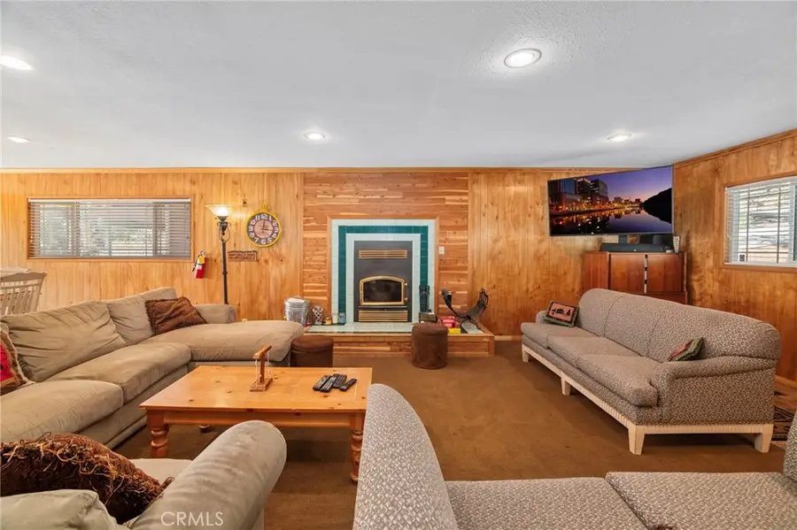 366 Curly, Big Bear City, CA 92314 - #3