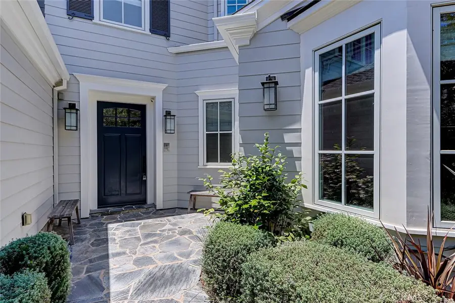 3311 Elm Avenue, Manhattan Beach, CA 90266 - #3