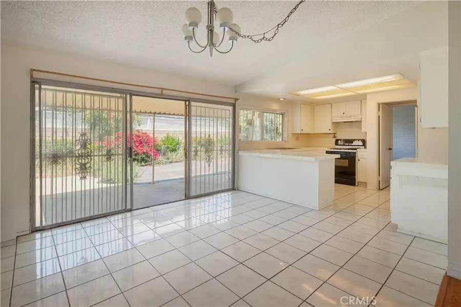 23045 Delford Avenue, Carson, CA 90745 - #3