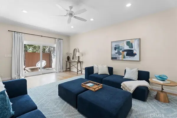 2020 Farrell Avenue #3, Redondo Beach, CA 90278