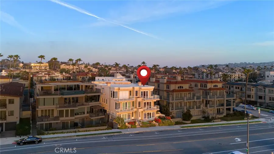 814 Esplanade #A, Redondo Beach, CA 90277 - #3
