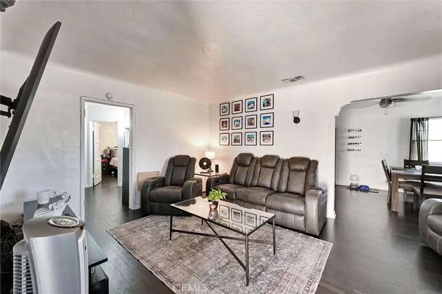 1330 E Caldwell, Compton, CA 90221 - #3