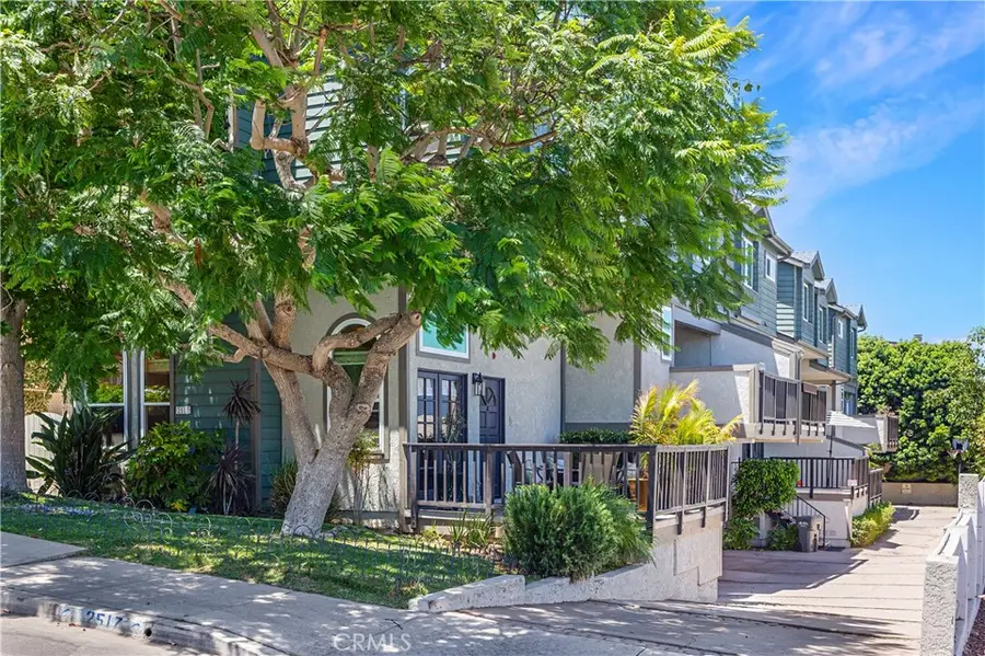 2517 Gates Avenue #A, Redondo Beach, CA 90278 - #3
