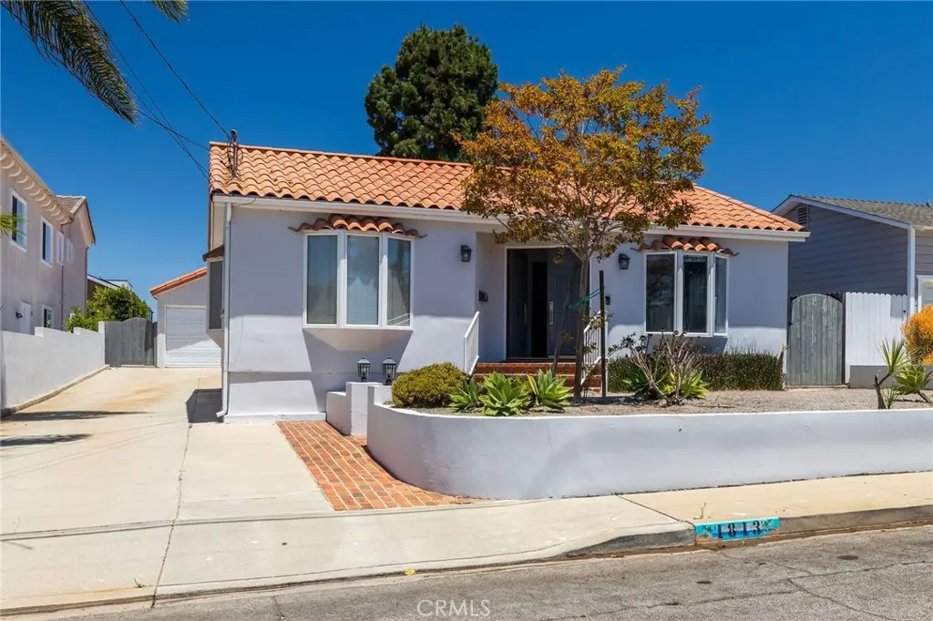 1813 5th Street, Manhattan Beach, CA 90266 - #1