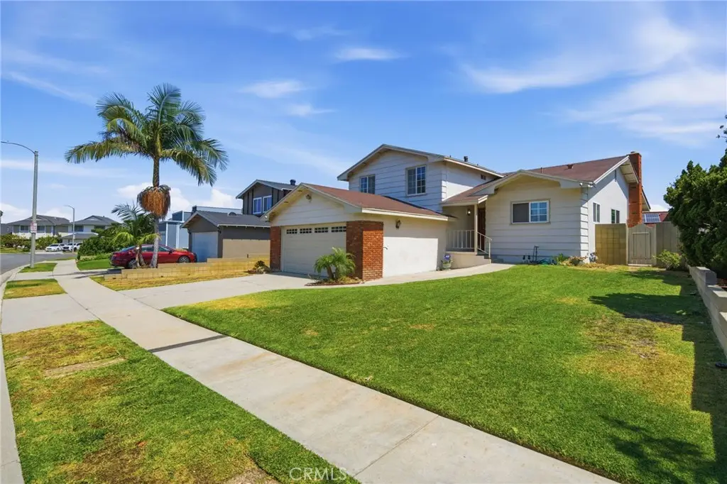 1047 Ashbridge Lane, Harbor City, CA 90710 - #1