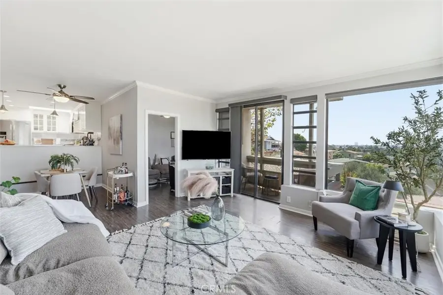 2525 E 19th #32, Signal Hill, CA 90755 - #2