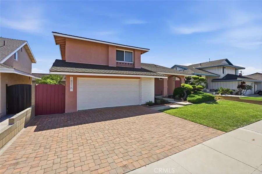 18216 Manhattan Place, Torrance, CA 90504 - #2