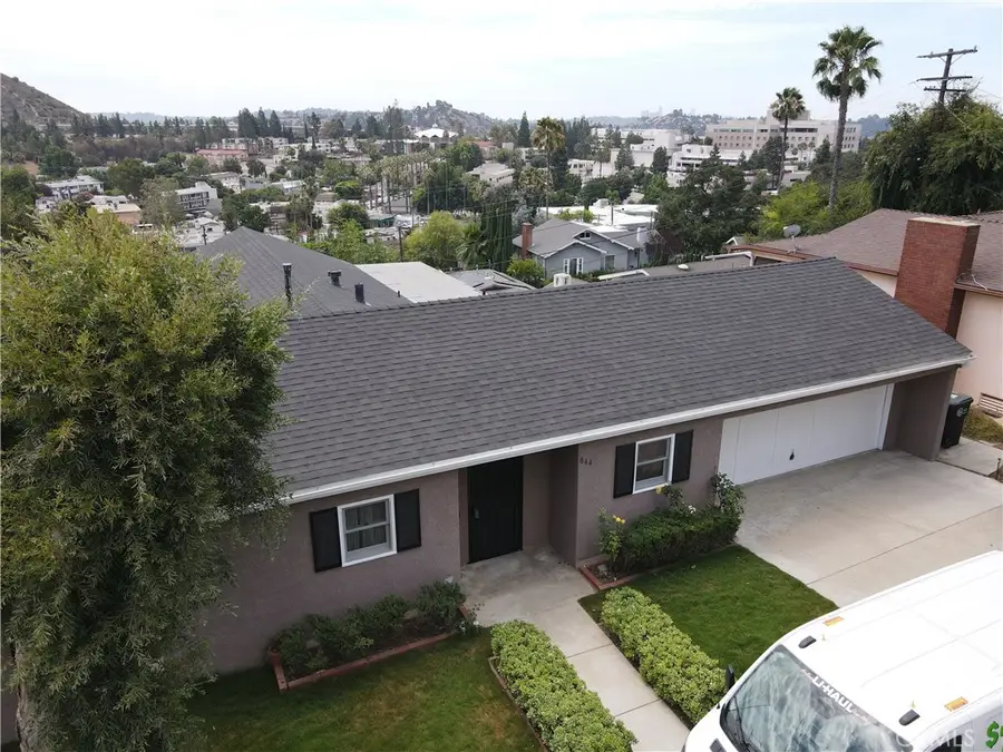 644 Atkins Drive, Glendale, CA 91206 - #3