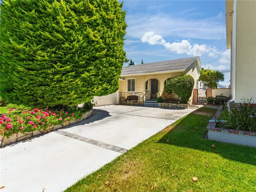 20104 Entradero Avenue, Torrance, CA 90503 - #2