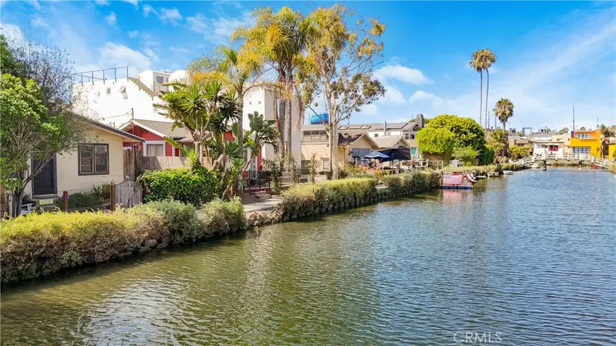 236 Howland Canal, Venice, CA 90291 - #3