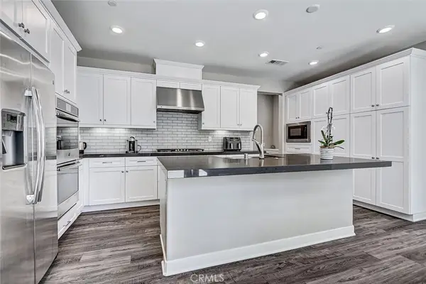 26 Country Glen, Pomona, CA 91766