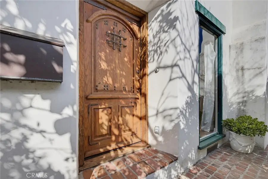 2243 Cloverfield Boulevard, Santa Monica, CA 90405 - #3