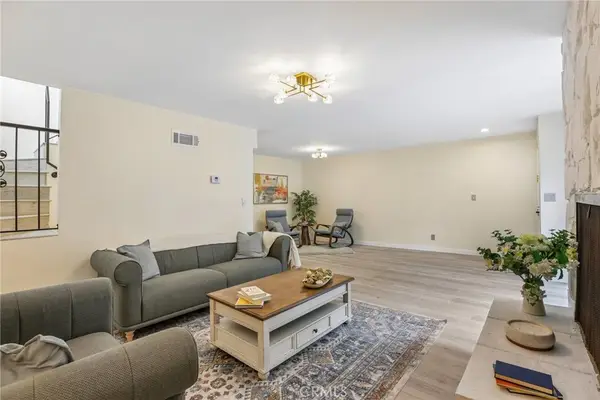 8105 Redlands Street #107, Playa Del Rey, CA 90293