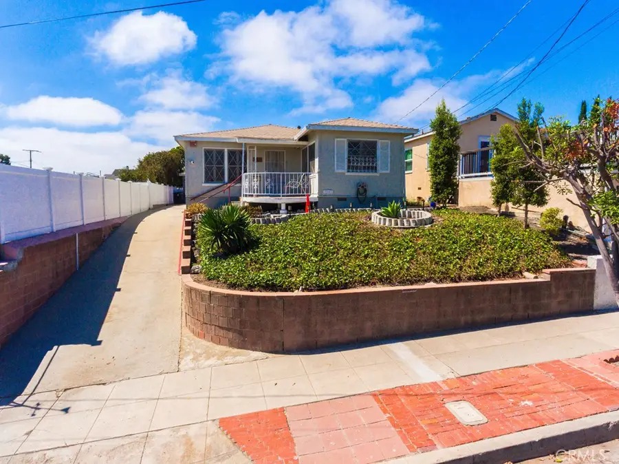 1223 W Elberon, San Pedro, CA 90732 - #3