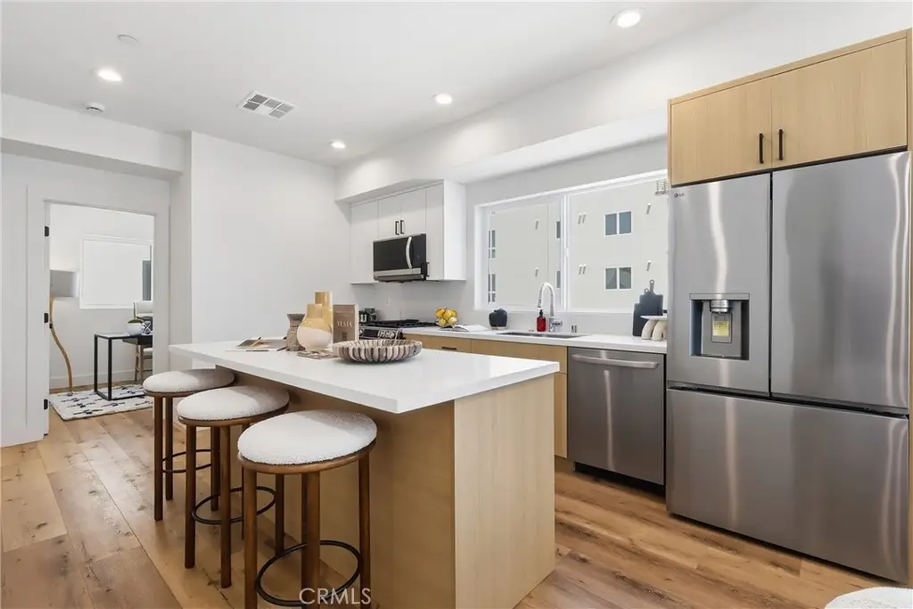 640 N Ardmore Avenue, Los Angeles, CA 90004 - #1