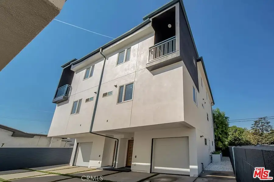 2153 S West View Street, Los Angeles, CA 90016 - #2