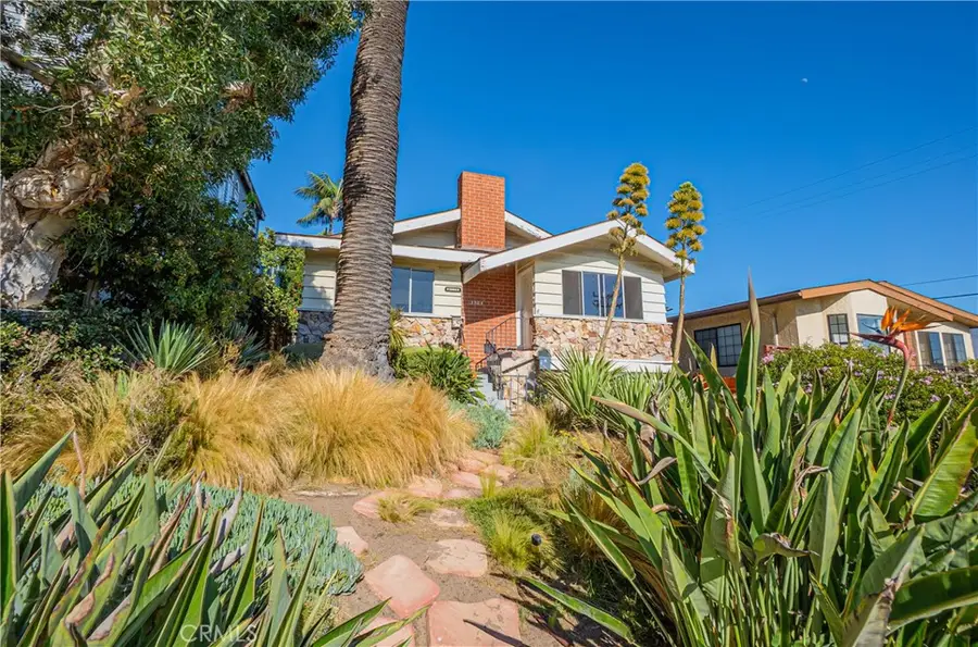 3504 Walnut, Manhattan Beach, CA 90266 - #3