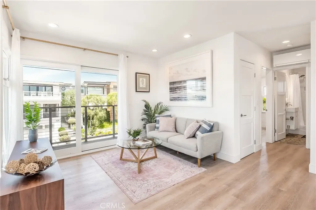 428 25th, Hermosa Beach, CA 90254 - #1