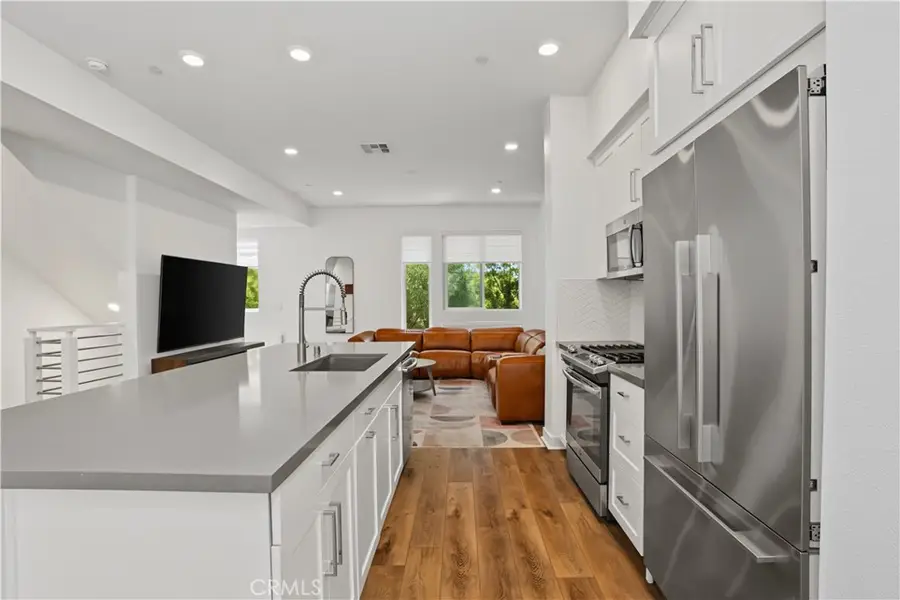 283 Dockside Lane, San Pedro, CA 90731 - #2